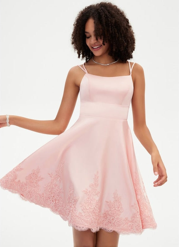 Robe De Bal De Bal En Satin Rose