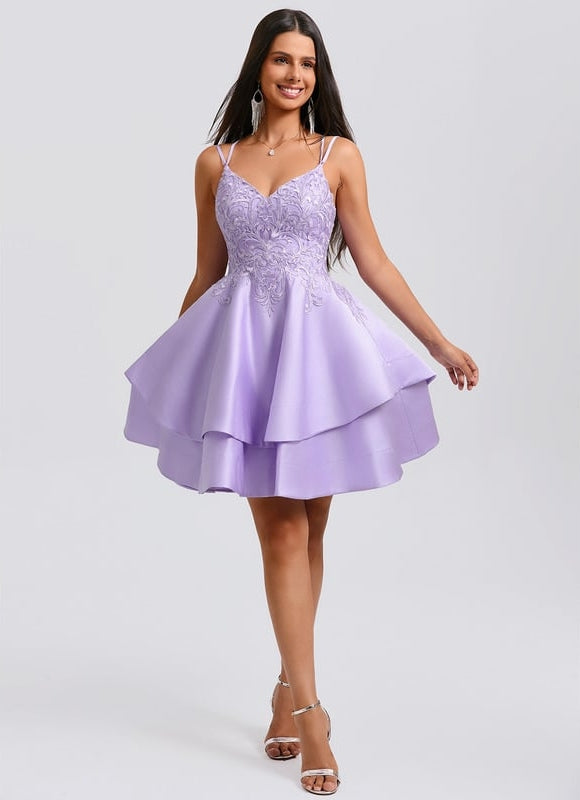 Robe De Bal Lilas À Appliques - gallery 4