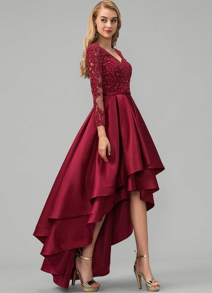 Robe De Bal Satinée Bordeaux Élégante