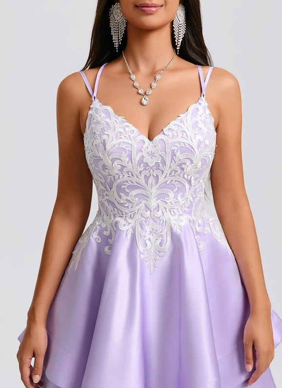 Robe De Bal Lilas À Appliques - gallery 5
