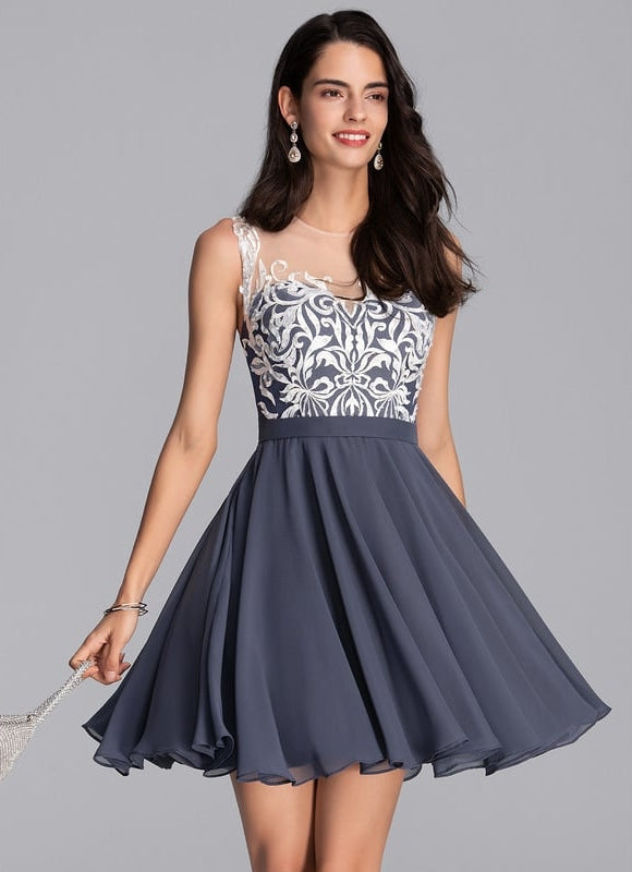Robe De Bal À Volants Marine