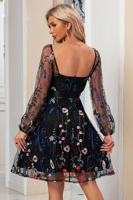 Robe De Bal Brodée Noire - gallery 5