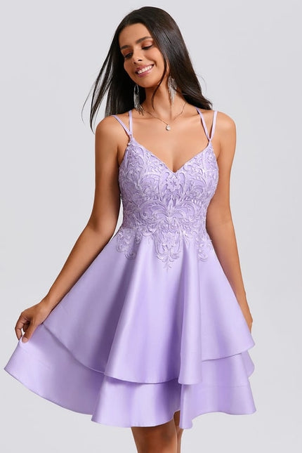 Robe De Bal Lilas À Appliques - gallery 3