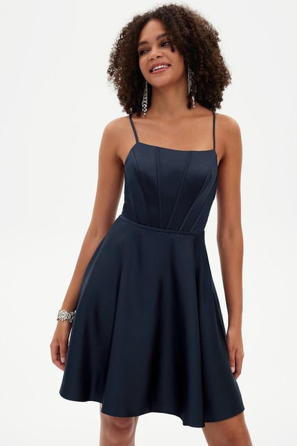 Robe De Bal De Bal En Satin Rose - gallery 6