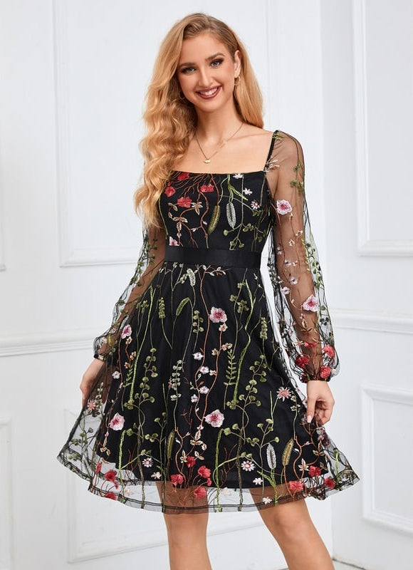 Robe De Bal Brodée Noire - gallery 8