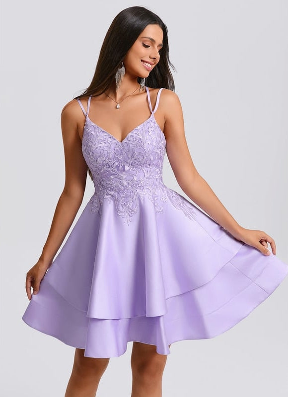 Robe De Bal Lilas À Appliques - gallery 1