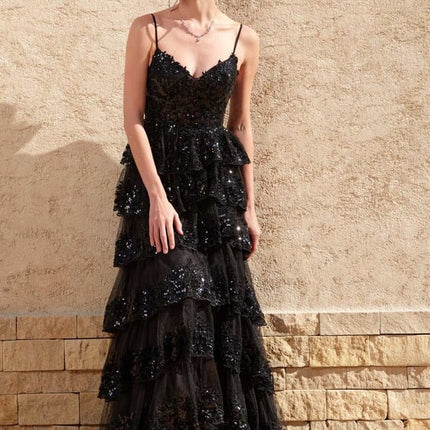 Robe De Bal Noire À Volants