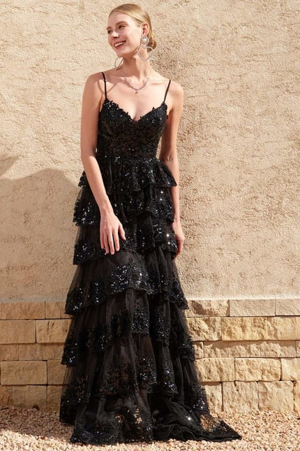 Robe De Bal Noire À Volants