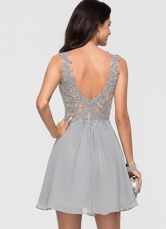 Robe De Bal Courte Argentée - gallery 4