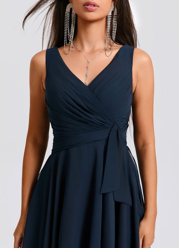 Robe De Bal Col V Fluide - gallery 4
