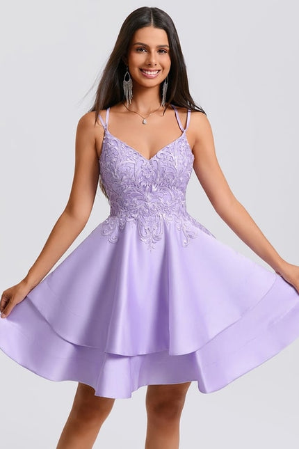 Robe De Bal Lilas À Appliques