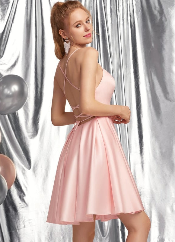 Robe De Bal Satinée À Bretelles