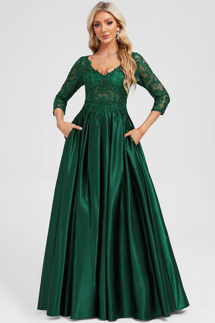 Robe De Bal Satinée Ornée