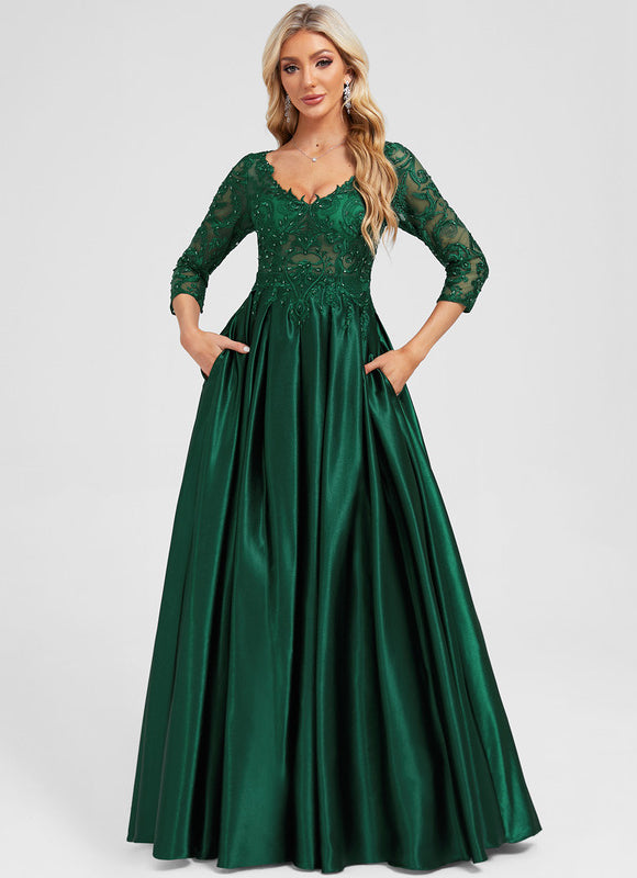 Robe De Bal Satinée Ornée