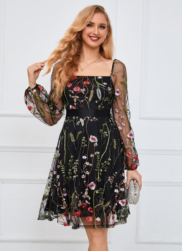 Robe De Bal Brodée Noire - gallery 7