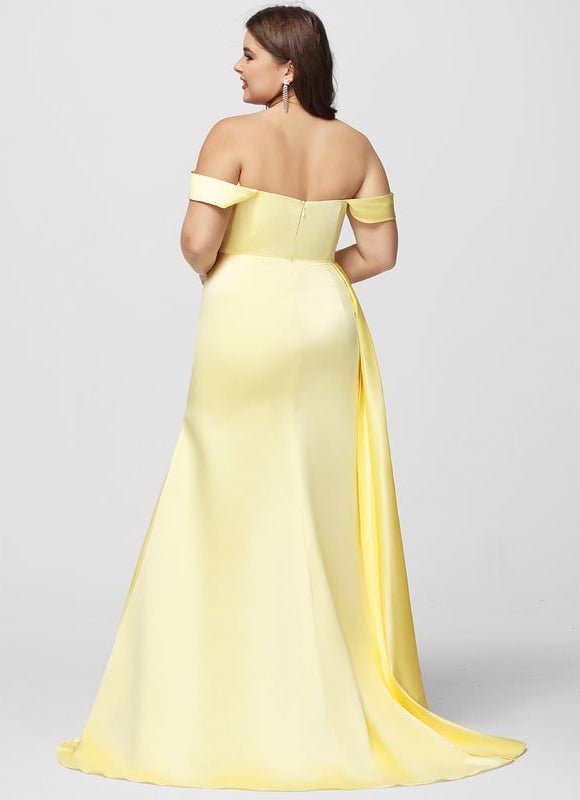 Robe De Bal Satinée Carmin - gallery 7