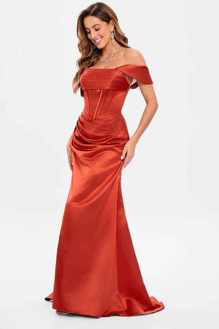 Robe De Bal Satinée Carmin - gallery 3